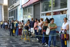 Mais de 42 mil fazem provas discursivas do CNU 2025 neste domingo