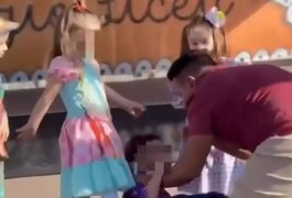 Criança é agredida por homem de 41 anos durante apresentação de festa junina em escola do DF