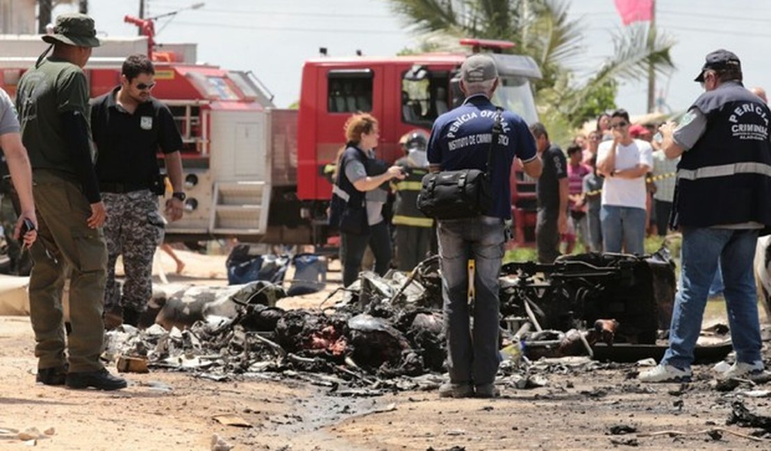 Técnicos concluem que helicóptero da SSP caiu após falha operacional em Maceió
