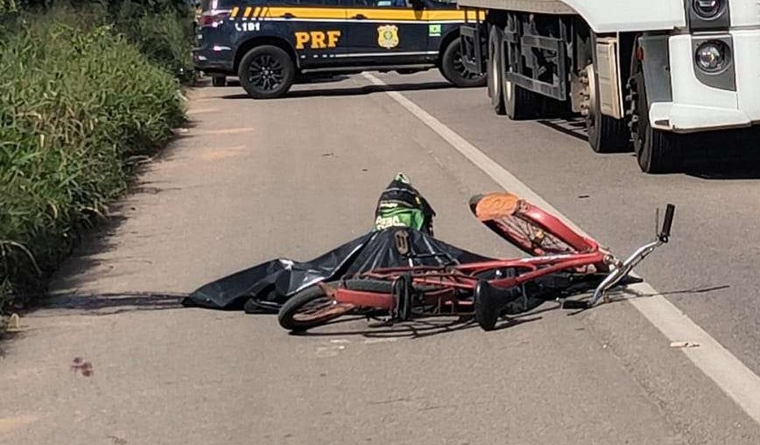 Idoso de 77 anos morre atropelado por caminhão na BR-316, em Palmeira dos Índios