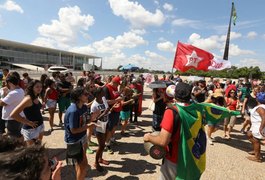 Grupos vão às ruas protestar contra o governo Temer