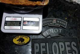 Mulher paga corrida para fugir com tablete de crack, mas acaba presa pela polícia em Coruripe