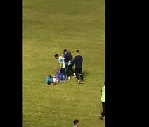 Vídeo. Ex-Grêmio e Flamengo falou em 'chutar cabeça' de árbitro na A2 do Gauchão