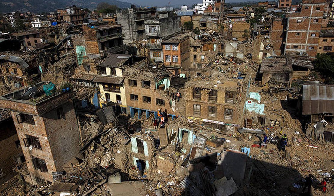 Itamaraty ainda tenta localizar nove brasileiros após terremoto no Nepal