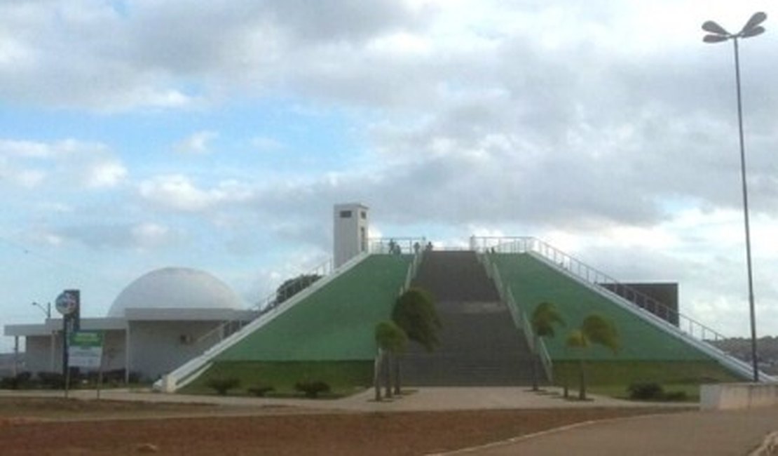 Prefeitura revitaliza Planetário e Casa da Ciência