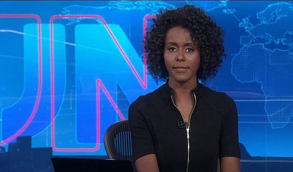 Maju Coutinho estreia na bancada do JN e se torna a primeira mulher negra a apresentar o telejornal