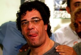 Durante transmissão ao vivo, Casagrande afirma ser dependente químico