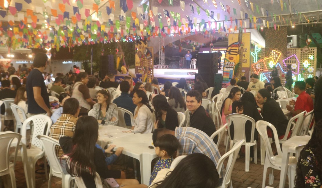 VÍDEO: Público lota Mercado do Artesanato no último dia da 3ª edição do Festival do Cuscuz
