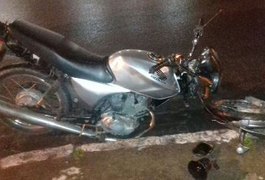 Acidente entre carro e moto deixa um ferido no bairro Brasília, em Arapiraca