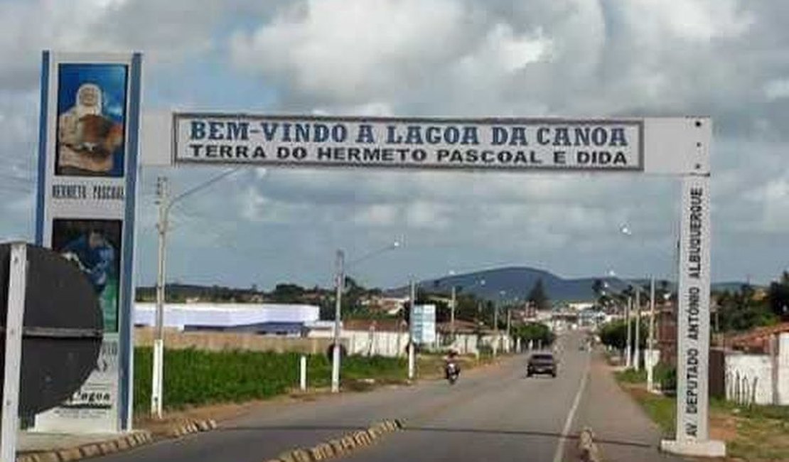 Defensoria pede bloqueio de contas da Prefeitura de Lagoa da Canoa e de gestora municipal