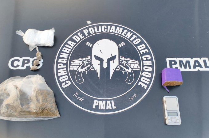 Operação Integrada prende irmão de Nem Catenga na Vila Brejal, na parte baixa de Maceió