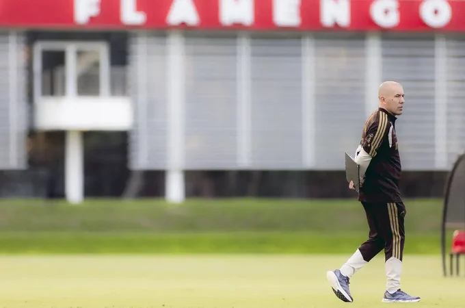 Técnico Leonardo Jardim é anunciado pelo Flamengo