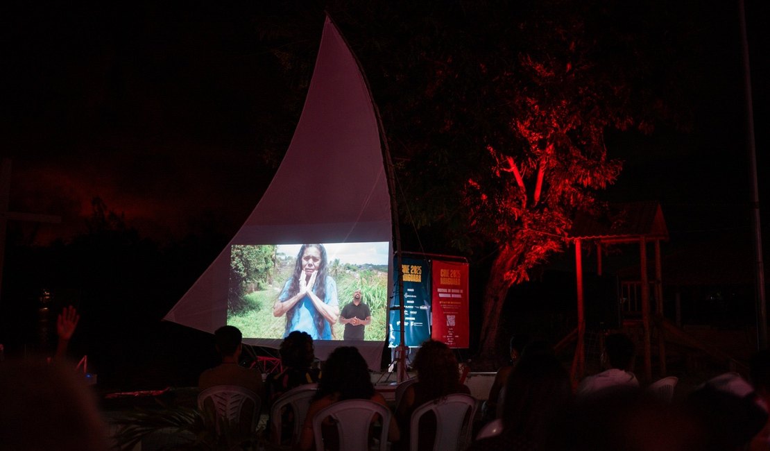 Cine Manguaba encerra sete dias de celebração ao cinema com poesia, memória e participação popular em Marechal Deodoro