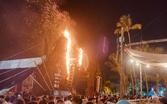 Incêndio no palco do Café de la Musique Maceió