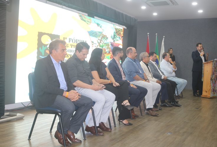 Arapiraca sedia 1º Fórum de Turismo Regional das Estâncias de Alagoas e debate expansão do setor no interior do Estado; assista