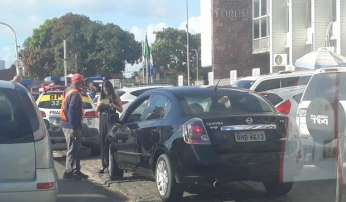 Policial Militar se defende e diz que atirou após ver o funcionário da OAB com faca em punho