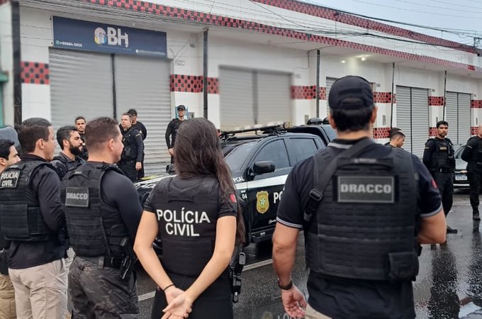 Cerco Fechado - Fase II: Polícia Civil deflagra operação e cumpre mais de ﻿70 mandados em Maceió e no interior de Alagoas