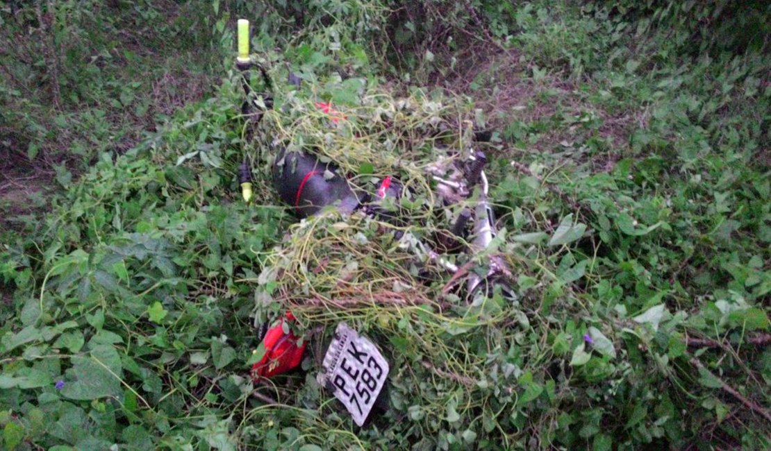 PM encontra moto com queixa de roubo em Matagal em Lagoa da Canoa