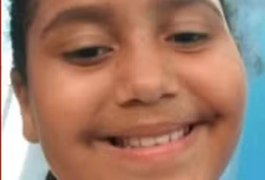 Filha de vereador morre após ter cabelo sugado em piscina de casa