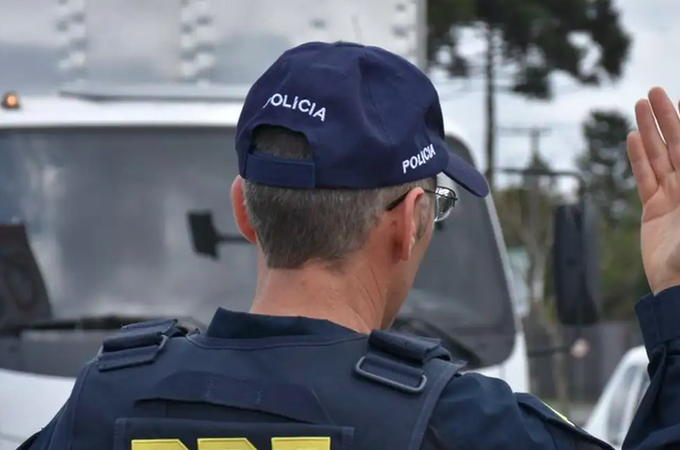 Manobras em zigue-zague: motorista é preso por embriaguez ao volante no interior de Alagoas