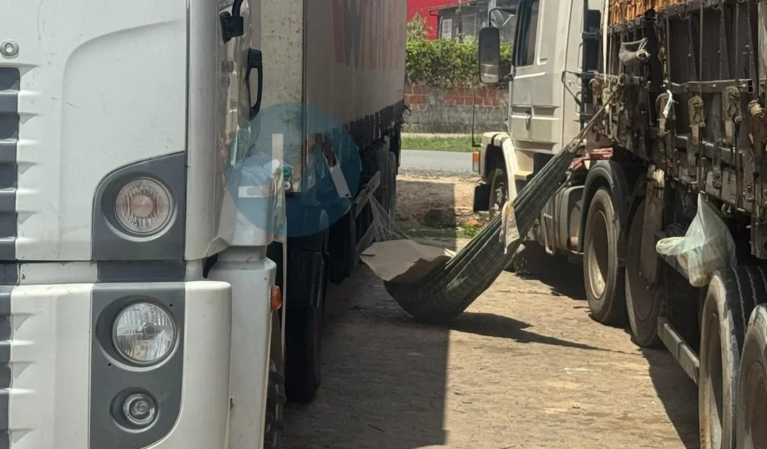 Homem encontrado morto em pátio de posto em Arapiraca era caminhoneiro e tinha 70 anos; veja identidade