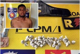 Jovem é detido com 40 bombinhas de maconha em São Miguel dos Campos