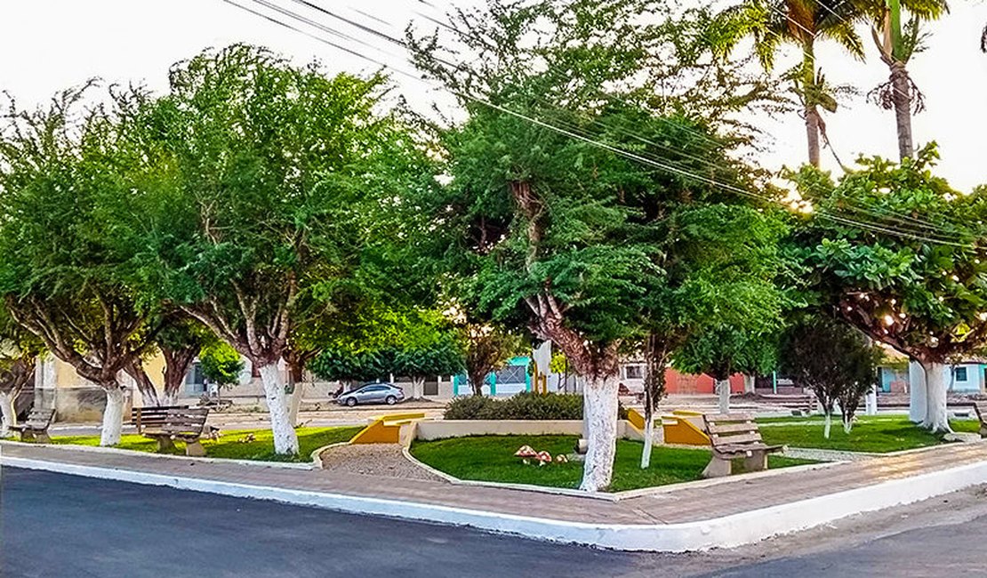 Após urinar na frente das pessoas, homem é preso por ﻿desobediência, desacato, ameaça e  difamação no Agreste