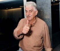 Ator e diretor Hugo Carvana morre aos 77 anos