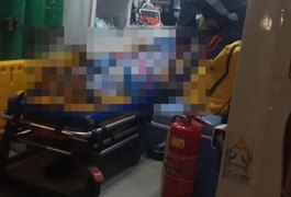 Motociclista morre e passageira fica ferida após acidente em viaduto em Maceió