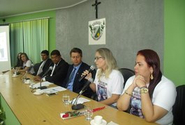 Câmara Municipal realiza Sessão Especial para discutir a violência contra à mulher