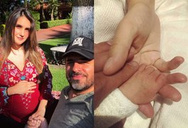 Dulce Maria, ex-RBD, da à luz Maria Paula: “Minha linda estrela”