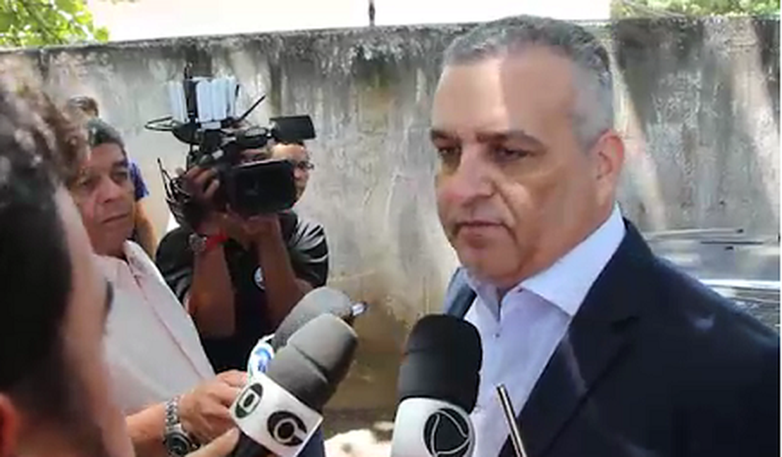 “Não é mais tempo de tirar dinheiro do povo”, diz procurador Alfredo Gaspar