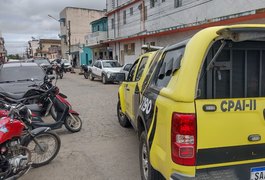 VÍDEO. Criminosos que estavam praticando diversos assaltos são presos em pousada de Arapiraca