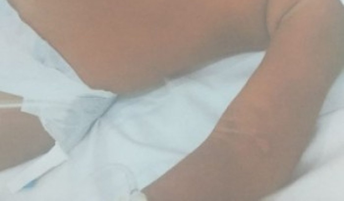 Criança de 2 anos agredida pelos tios é transferida para UTI Pediátrica do HGE