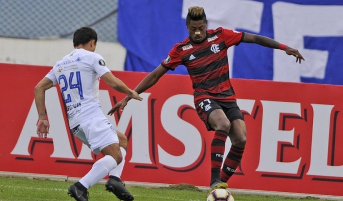 Flamengo venceu na estreia, mas segue devendo um futebol à altura do seu potencial