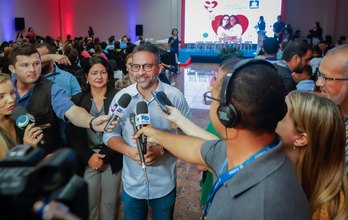 Paulo Dantas anuncia concurso público para Alagoas