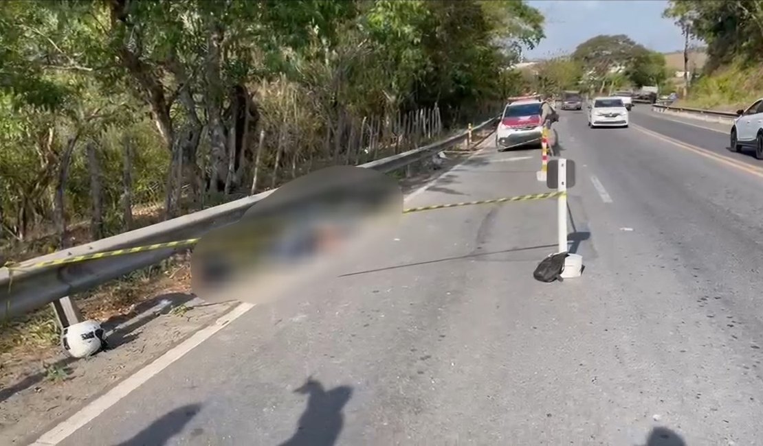 Dois homens que estavam em motocicleta morrem em acidente entre Maceió e Satuba