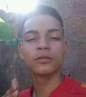 Adolescente de 15 anos é morto a tiros enquanto colhia frutos em árvore no interior de Alagoas