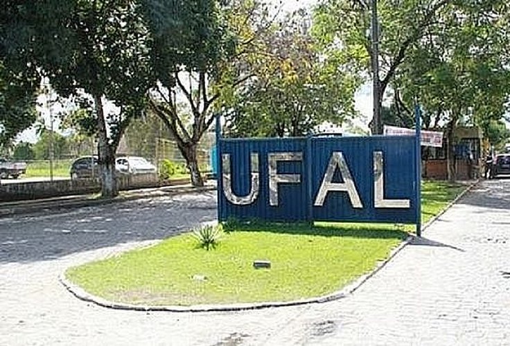 Estudantes com salários altos são denunciados por fraude nas cotas de baixa renda da Ufal