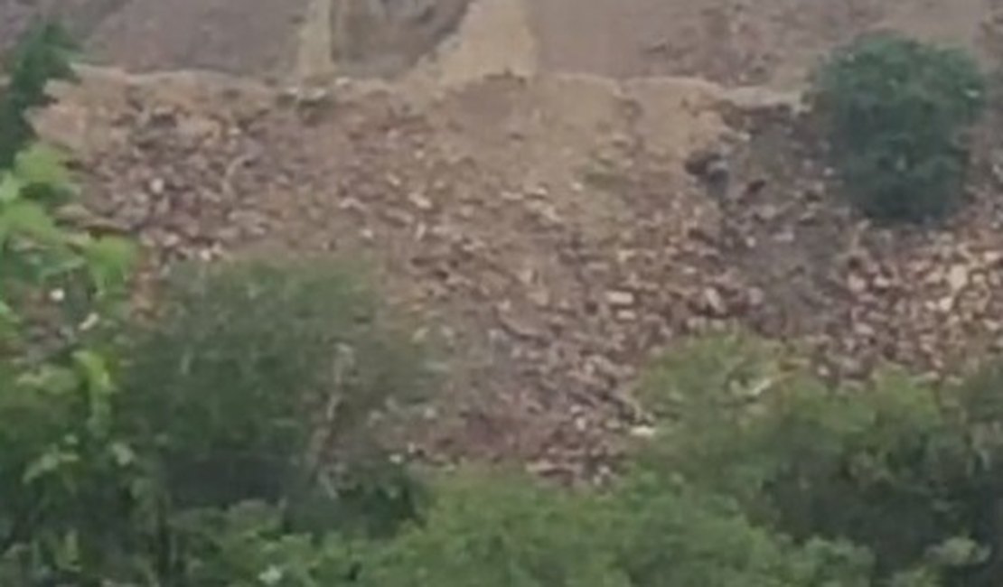 Vídeo. População entra em alerta com deslizamento de resíduos da Mineração Vale Verde, em Craíbas