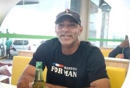 Motorista morre após capotar carro e colidir contra cerca na AL-130, em Pão de Açúcar