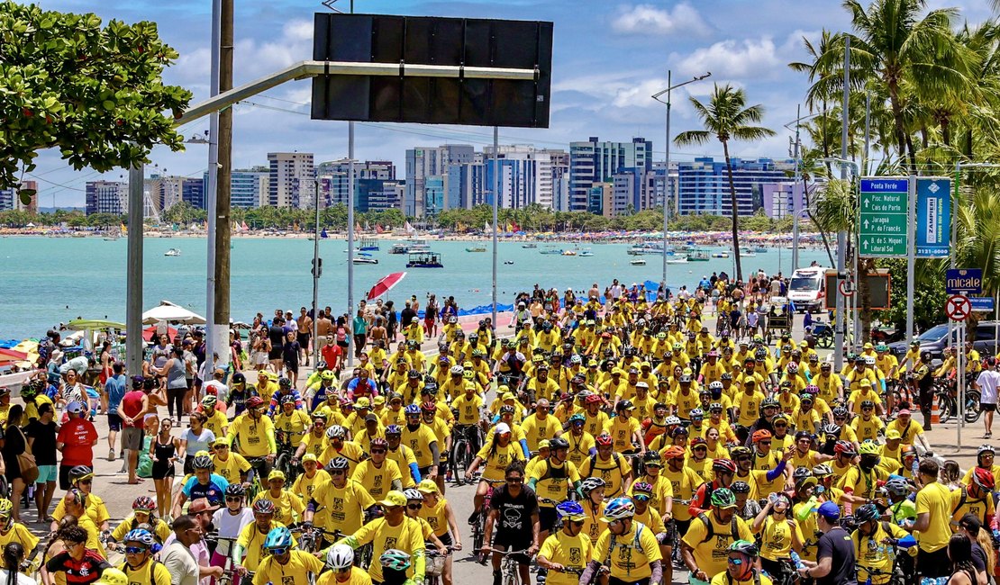 1º Passeio Ciclístico Detran Alagoas reúne mais de mil pessoas por um trânsito seguro