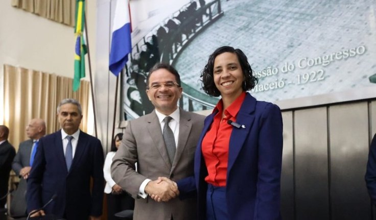 Jornalismo alagoano ganha voz na Assembleia com posse de Élida Miranda como deputada estadual