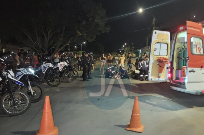 Casal fica ferido em acidente de moto no bairro Primavera, em Arapiraca