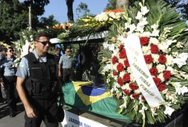 PM realiza protesto contra morte de policiais no Rio