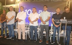 Luciano Barbosa entrega 25 ruas pavimentadas no antigo lixão e anuncia 100 novas casas para famílias de catadores em Arapiraca