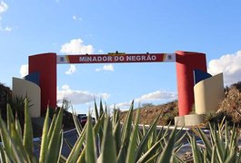 Homem é preso em flagrante após furtar portas de escola no interior alagoano