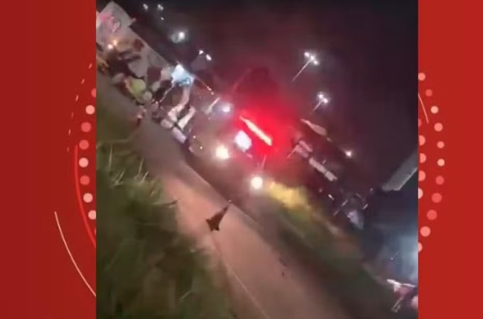 Irmãos de 4 e 8 anos morrem após serem atropelados por carro em rodovia de Salvador