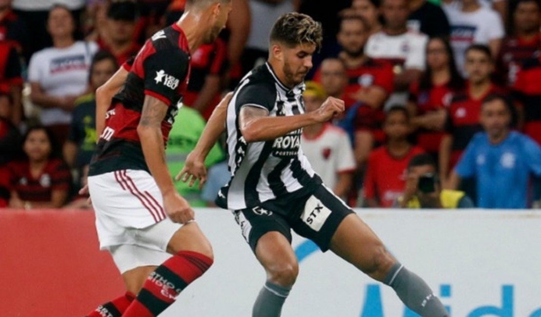 Prefeito do Rio afirma que clubes ainda não poderão retornar aos treinos