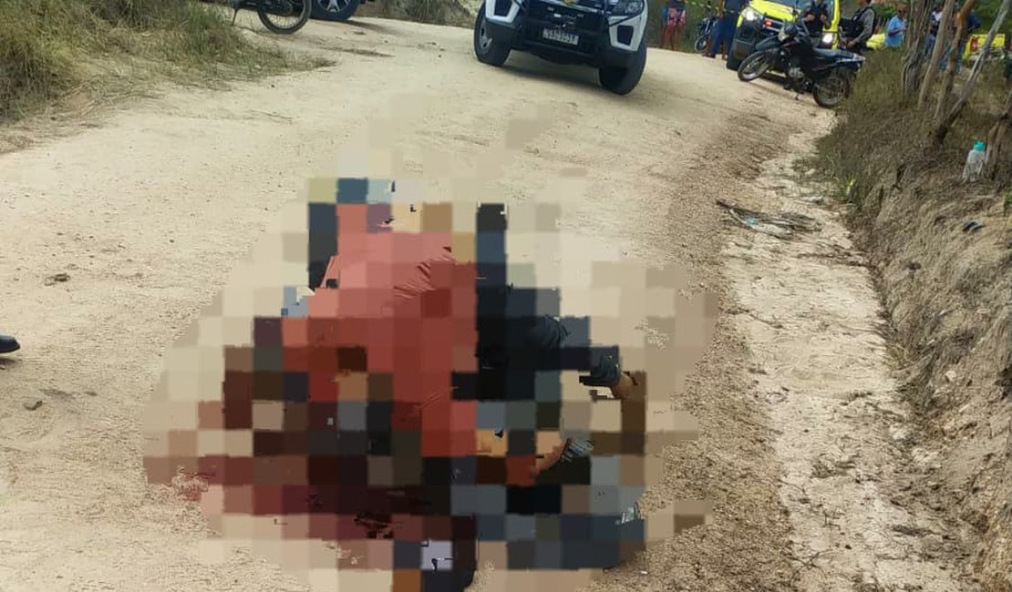 Vigia da casa de prefeito é assassinado a tiros em estrada vicinal de Minador do Negrão